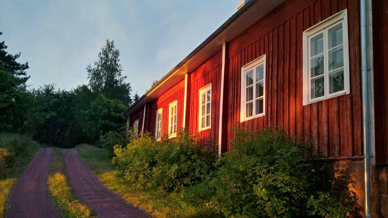 Guesthouse Enigheten Föglö Екстериор снимка